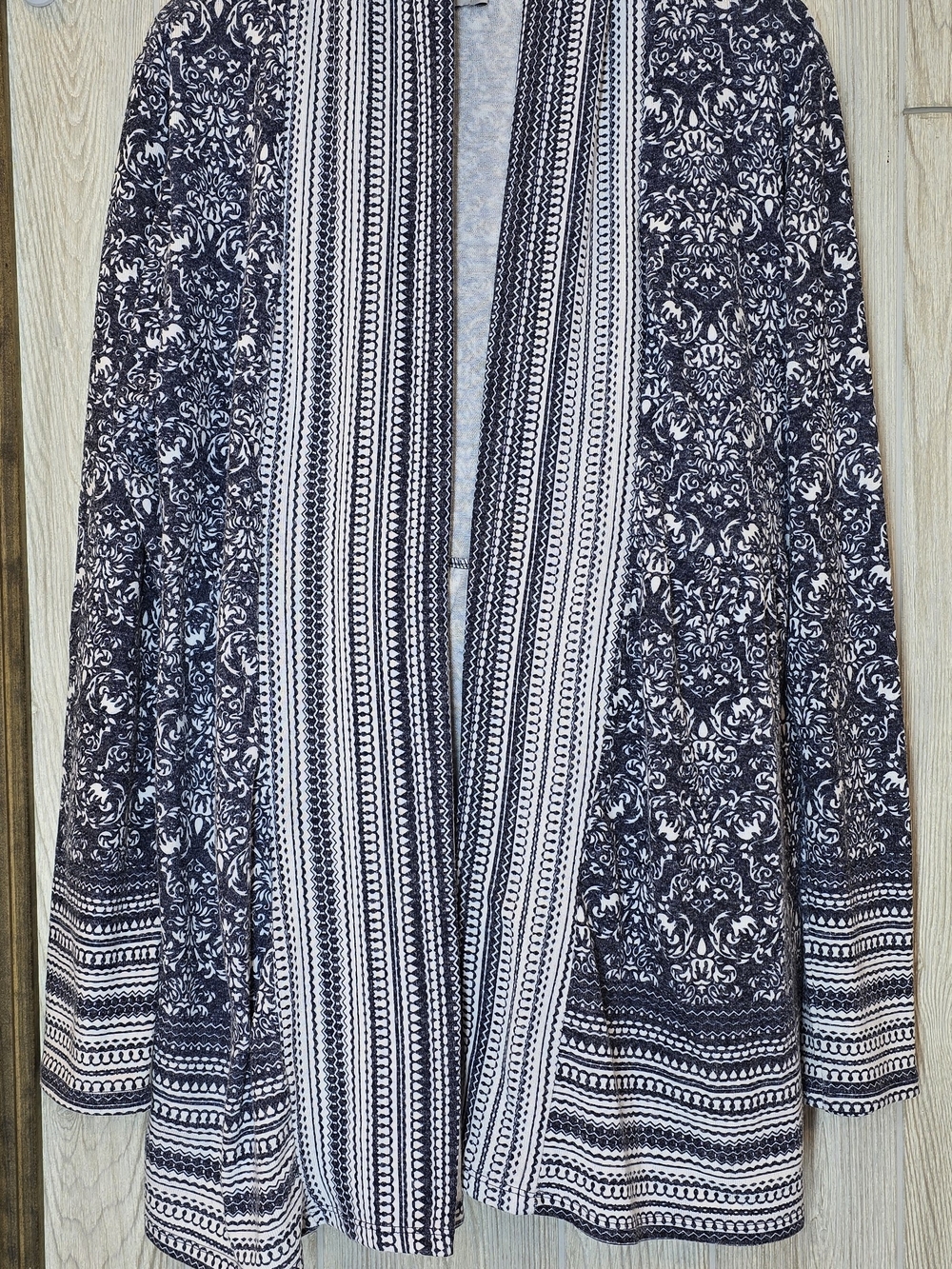 Dalia Blue and White Patterned Open Front Cardigan